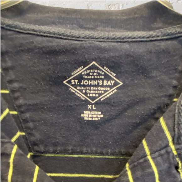 ST. JOHN'S BAY -- Polo Shirt, Large Man, Short Sleeved, Pullover, Blue - Picture 10 of 10